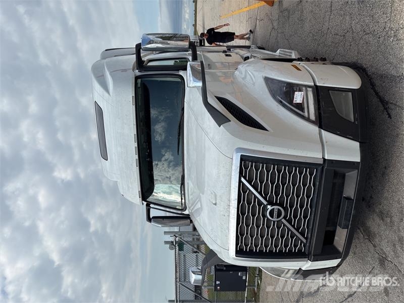Volvo VNL Sattelzugmaschinen
