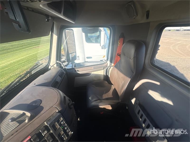 Volvo VNL Vlačilci