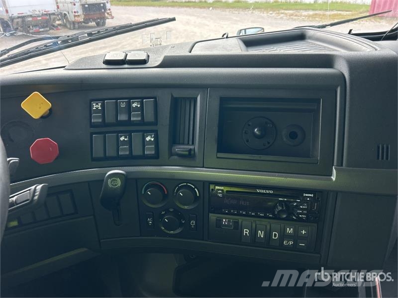 Volvo VNL Motrici e Trattori Stradali
