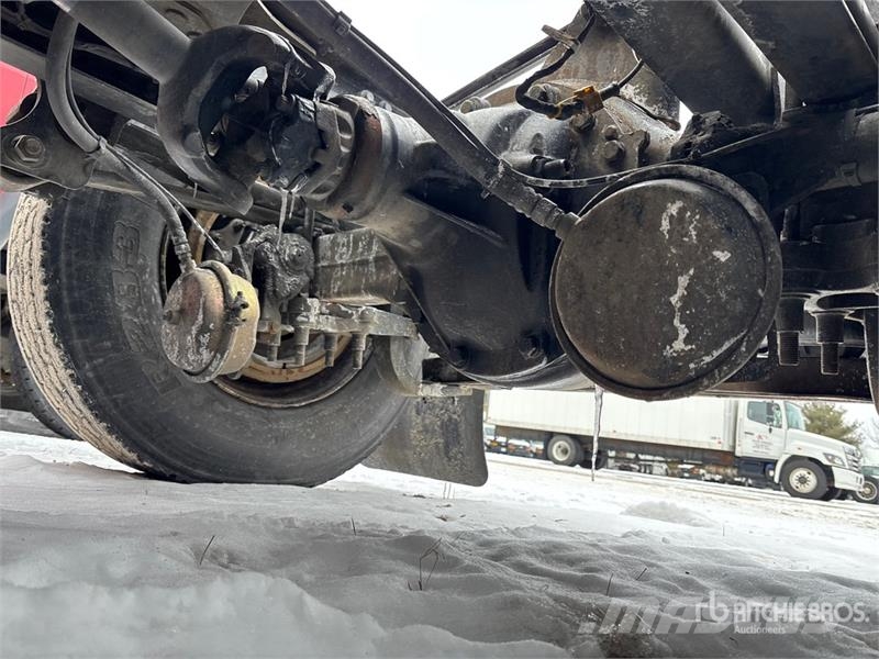 Volvo VNL Trekkers