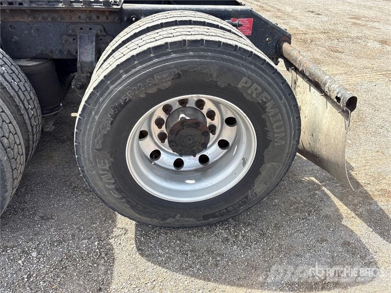 Volvo VNL Trekkvogner