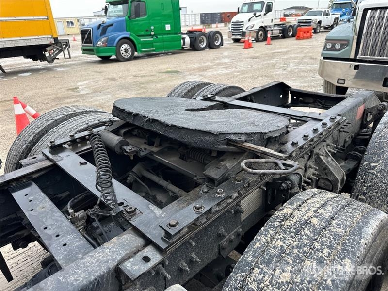 Volvo VNL Cavalos mecânicos