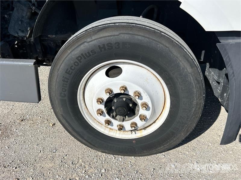 Volvo VNL Camiones tractor