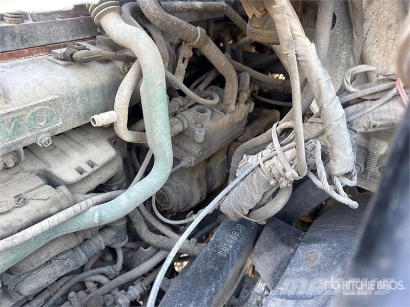 Volvo VNL Tegljači