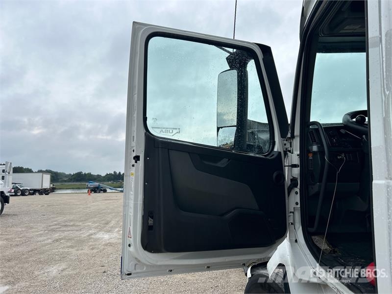 Volvo VNL Vilcēji