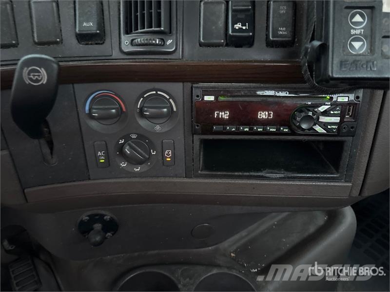Volvo VNL Nyergesvontatók