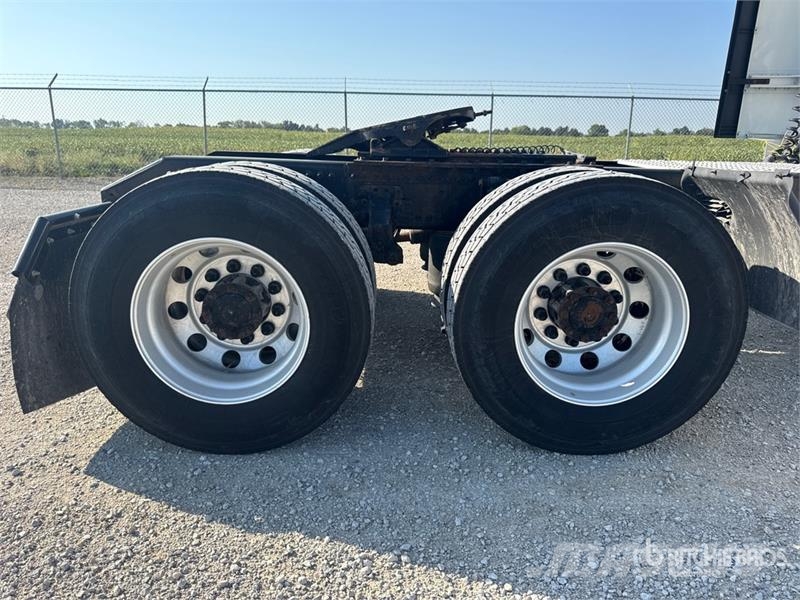 Volvo VNL Tegljači