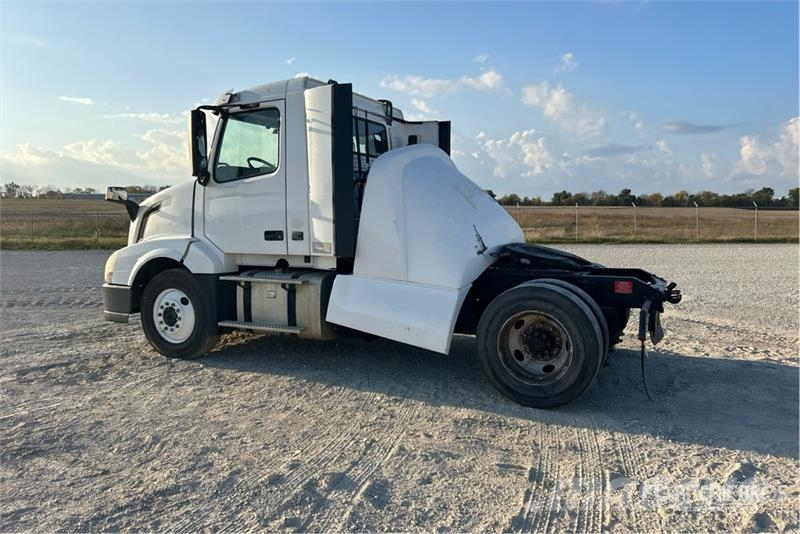 Volvo VNL Cabezas tractoras