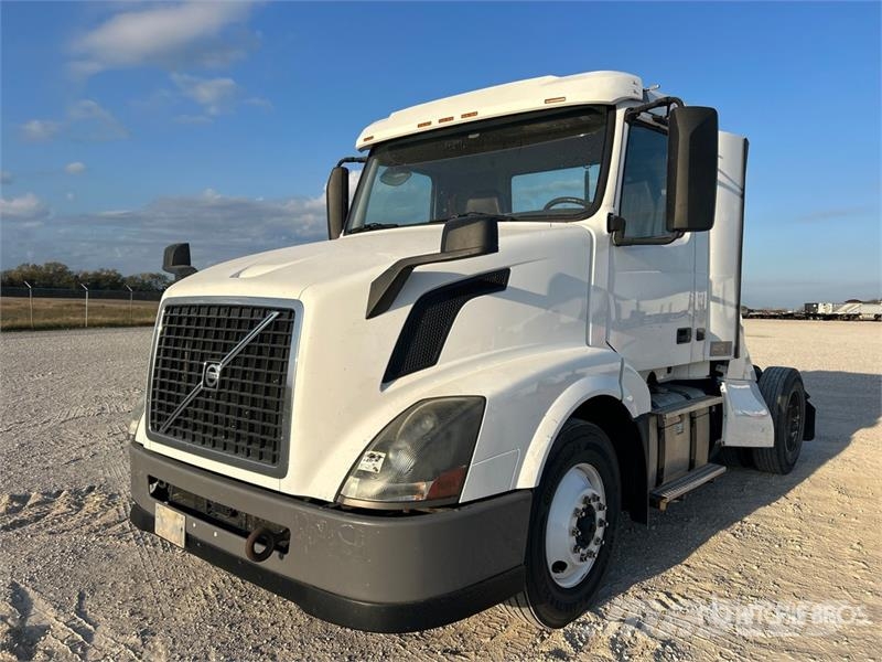 Volvo VNL Cabezas tractoras