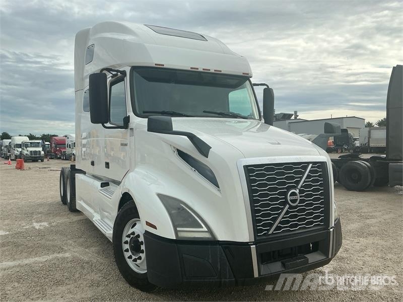 Volvo VNL Sattelzugmaschinen