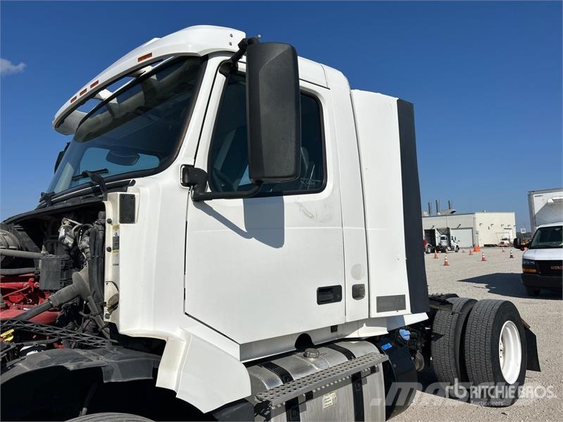 Volvo VNL Camiones tractor