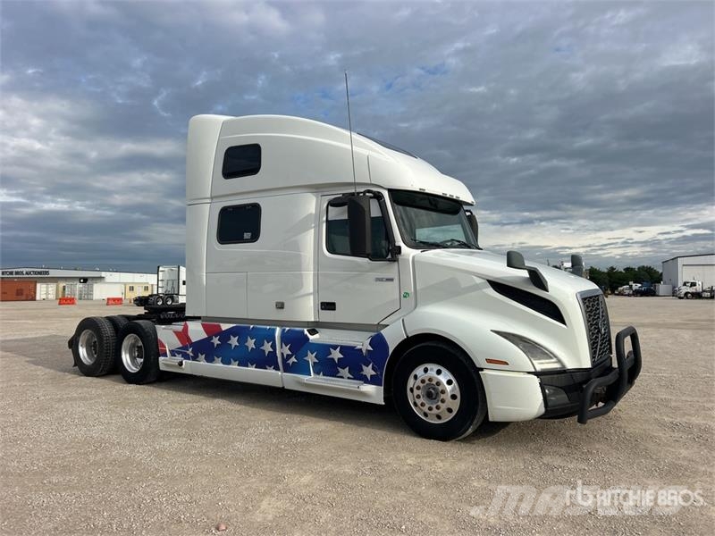 Volvo VNL Motrici e Trattori Stradali