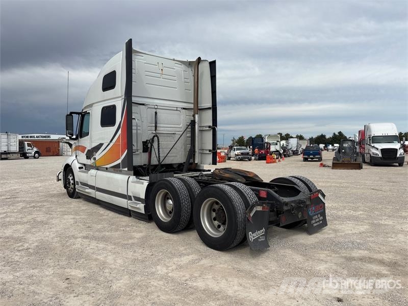 Volvo VNL Tegljači