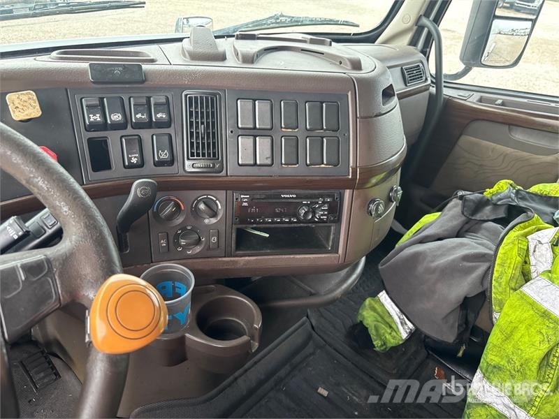 Volvo VNL Τράκτορες