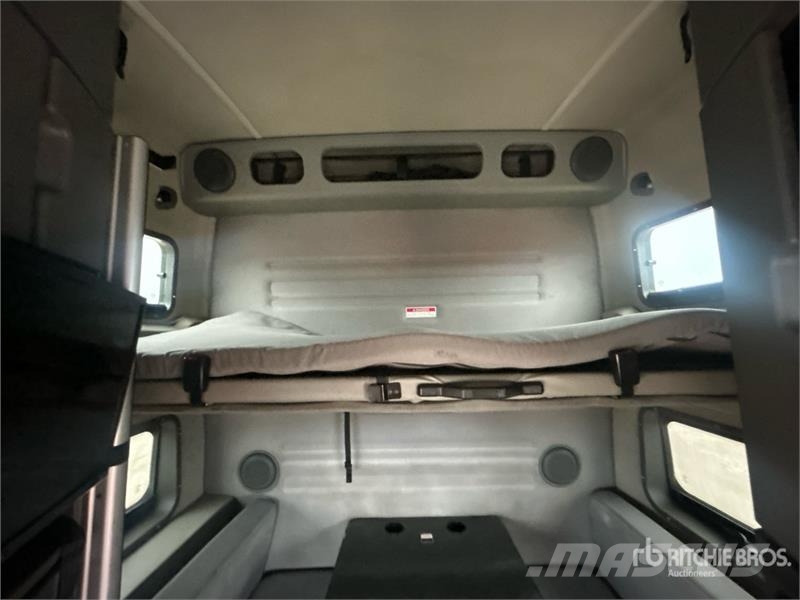 Volvo VNL Vilcēji