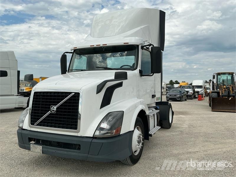 Volvo VNL Dragbilar