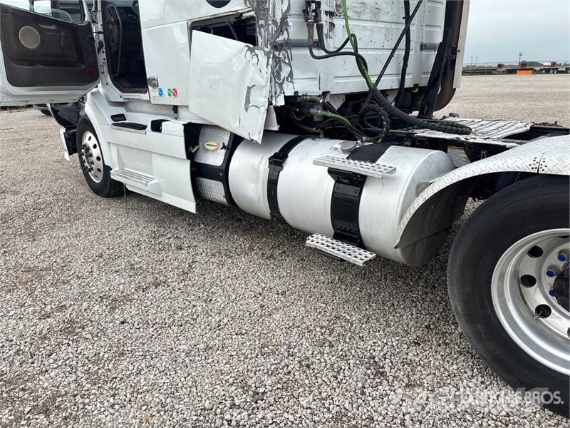 Volvo VNL Τράκτορες