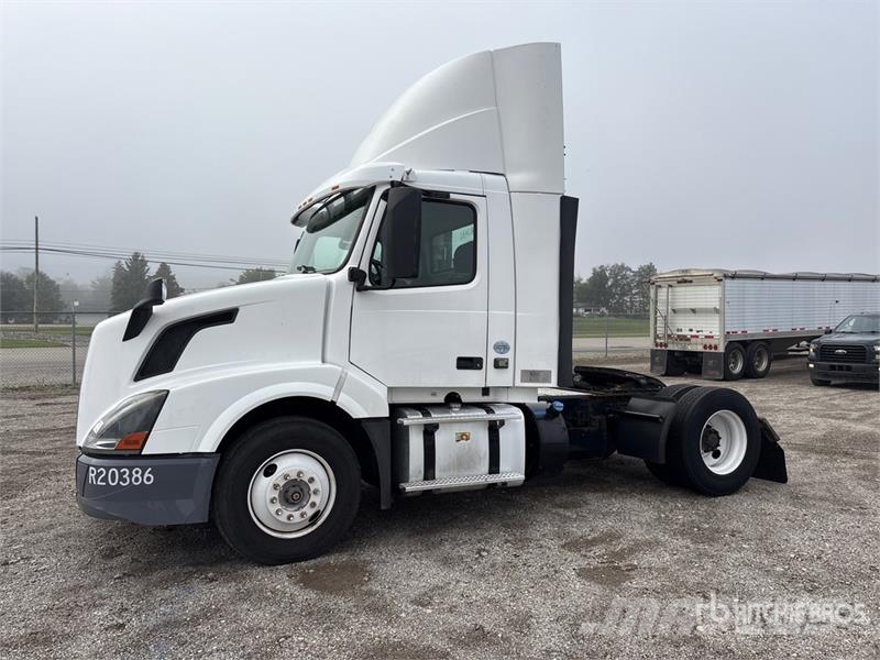 Volvo VNL Nyergesvontatók