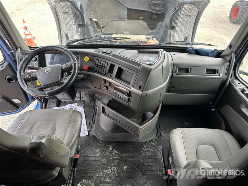Volvo VNL Sattelzugmaschinen