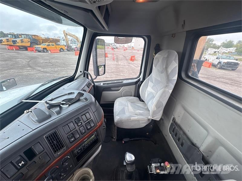 Volvo VNL Vilcēji