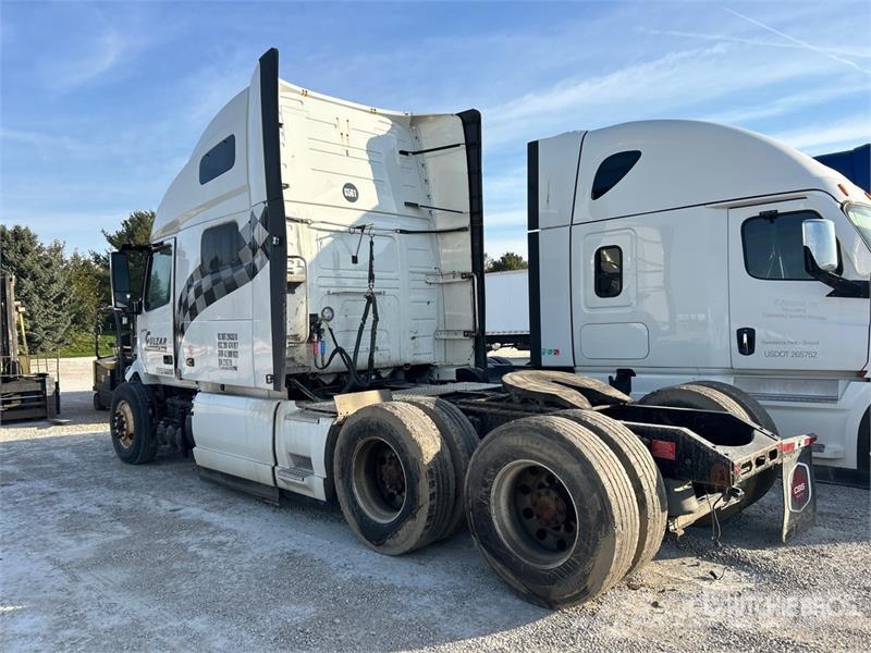 Volvo VNL Vilcēji
