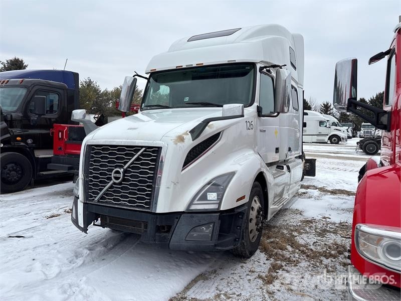 Volvo VNL Trekkers