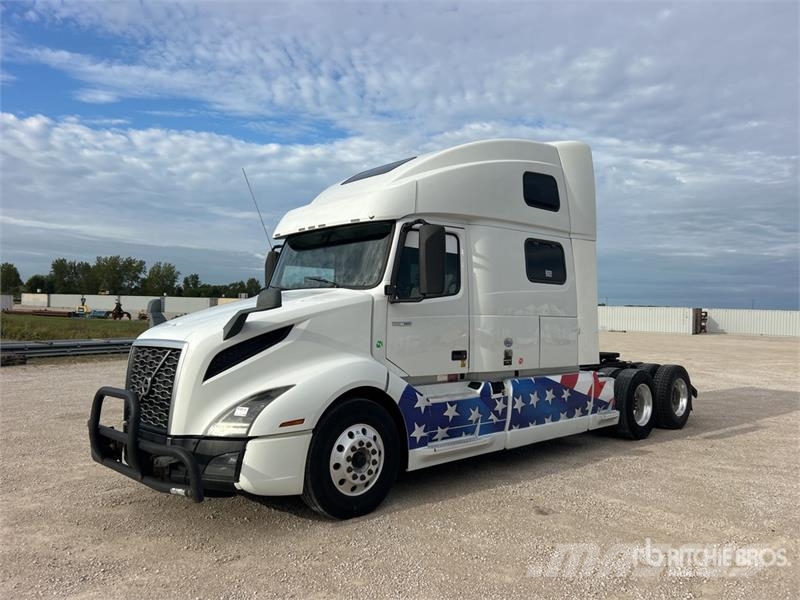 Volvo VNL Motrici e Trattori Stradali