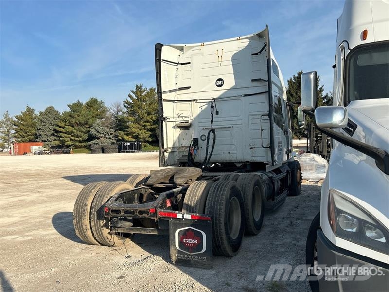 Volvo VNL Vilcēji