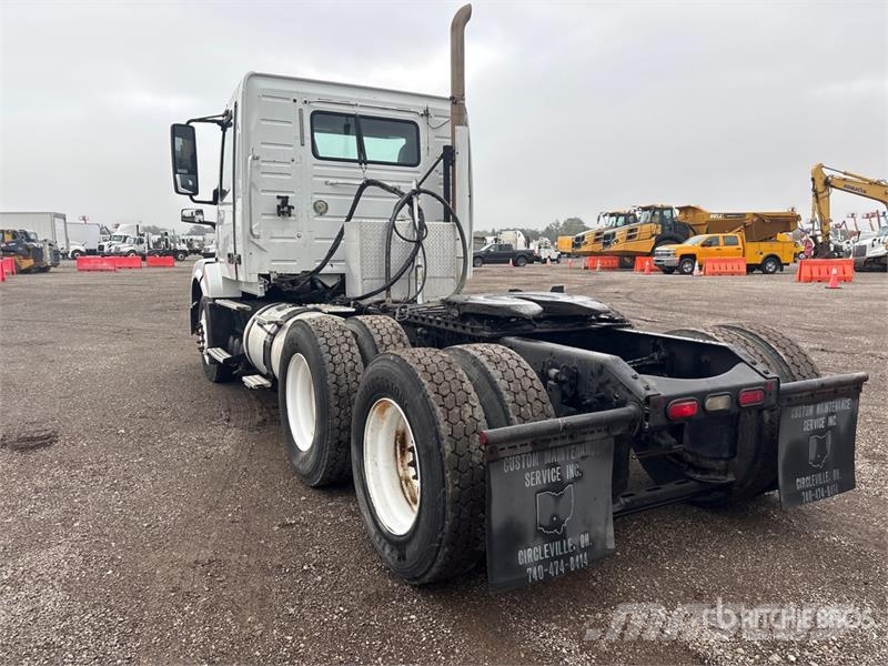 Volvo VNL Vilcēji