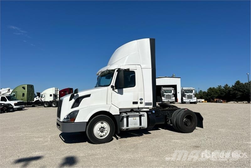 Volvo VNL Traktorske jedinice