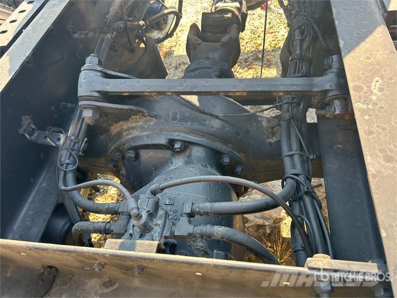 Volvo VNL Vetopöytäautot