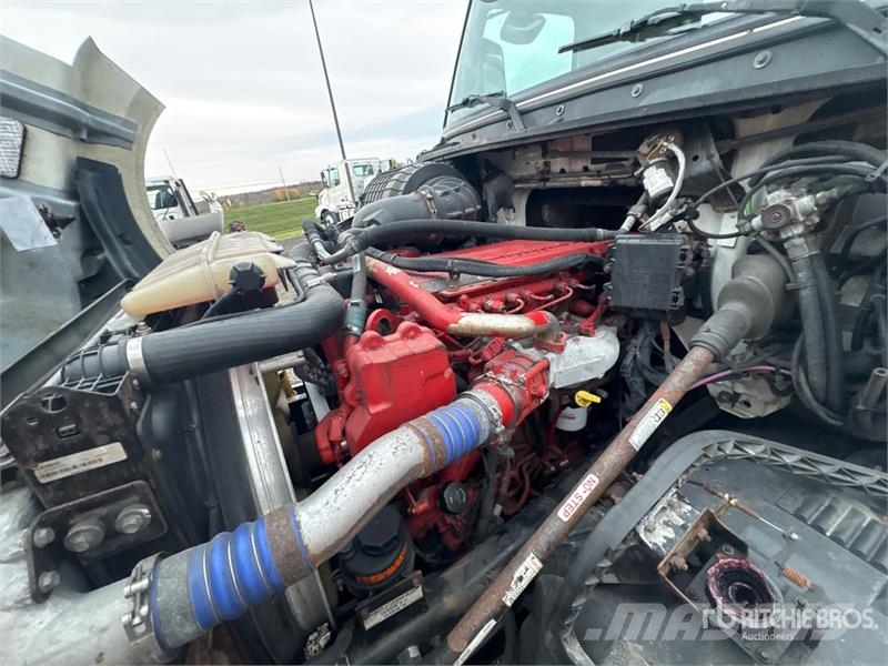 Volvo VNL Nyergesvontatók