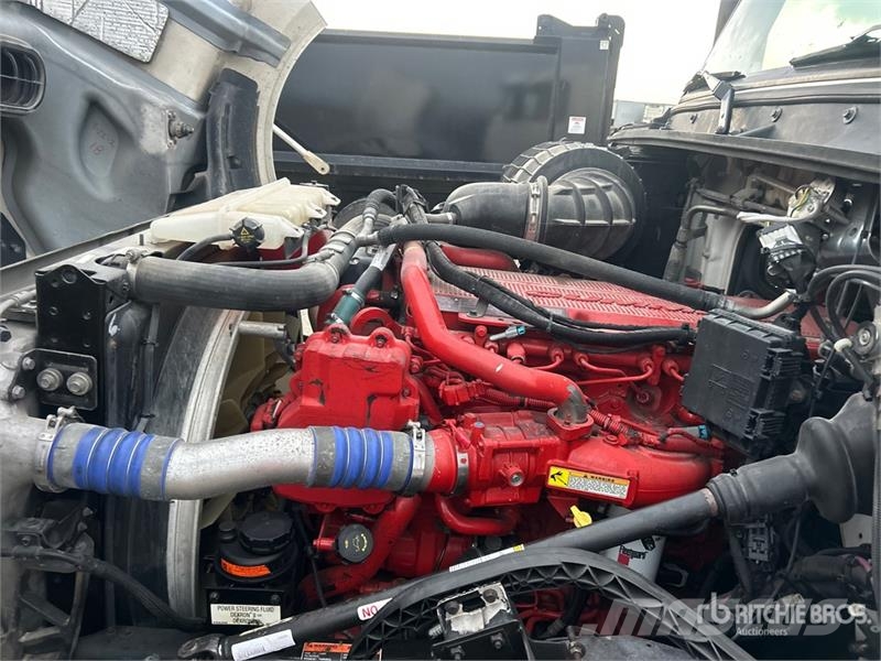 Volvo VNL Vlačilci