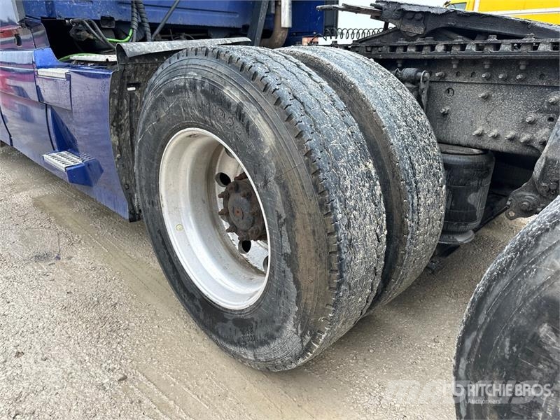 Volvo VNL Cavalos mecânicos