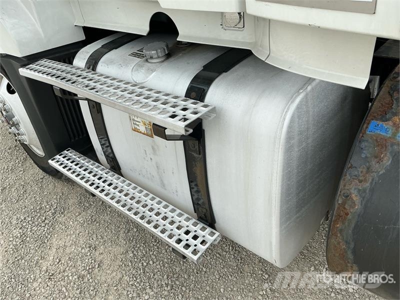 Volvo VNL Dragbilar