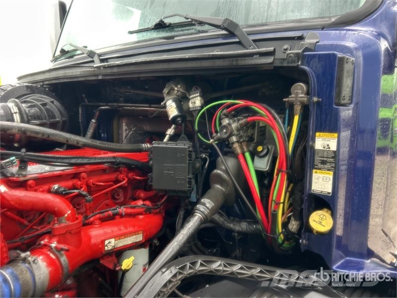 Volvo VNL 曳引機組件