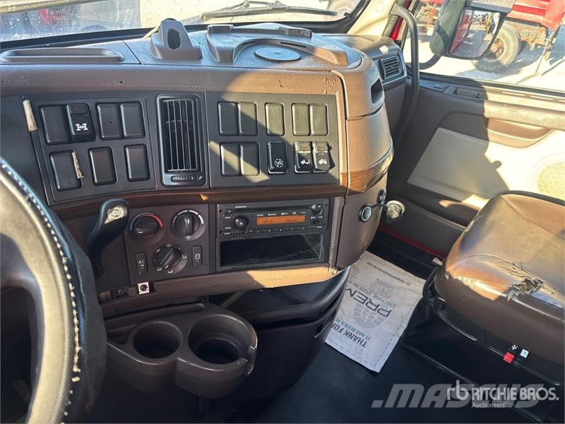 Volvo VNL Trækkere