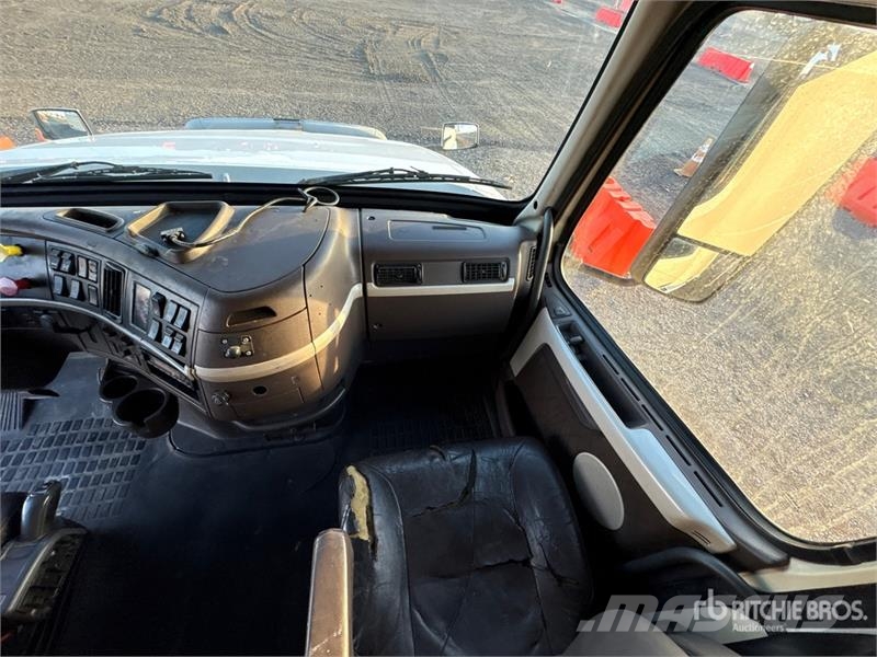 Volvo VNL Cabezas tractoras