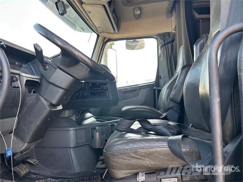 Volvo VNL Vilcēji