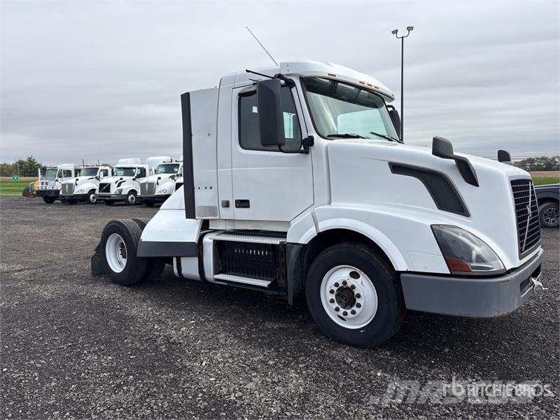 Volvo VNL Vlačilci