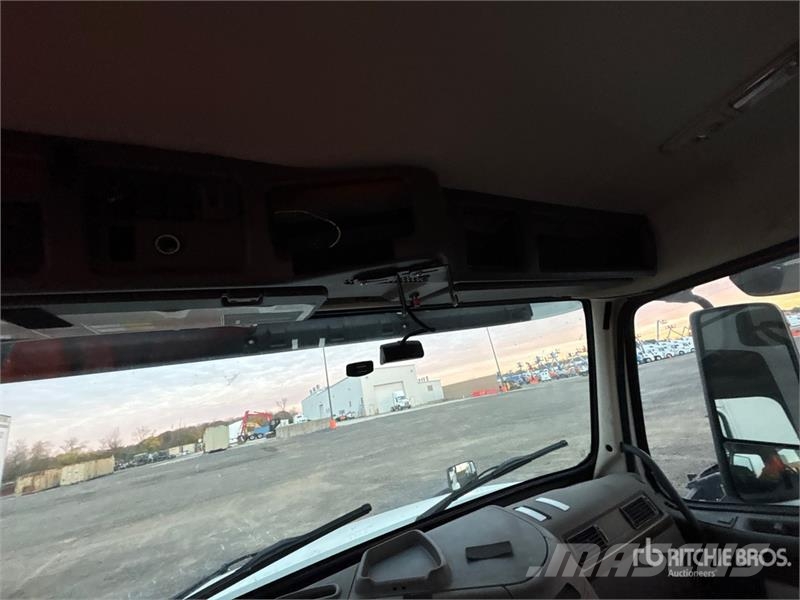 Volvo VNL Nyergesvontatók