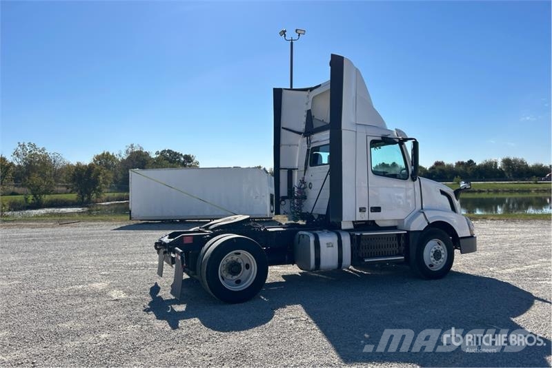 Volvo VNL Traktorske jedinice