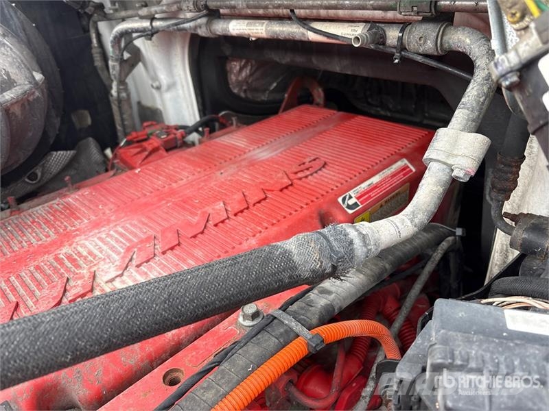 Volvo VNL Nyergesvontatók
