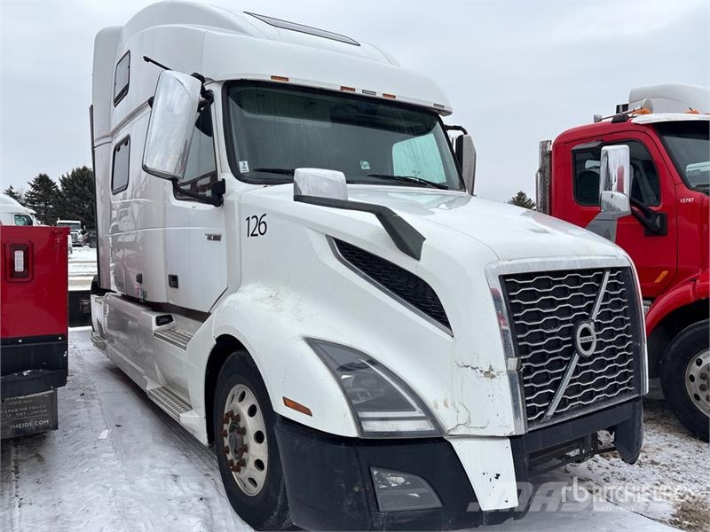Volvo VNL Trekkers