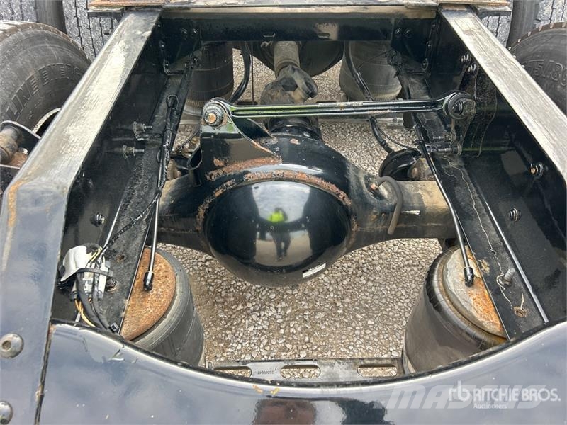 Volvo VNL Motrici e Trattori Stradali