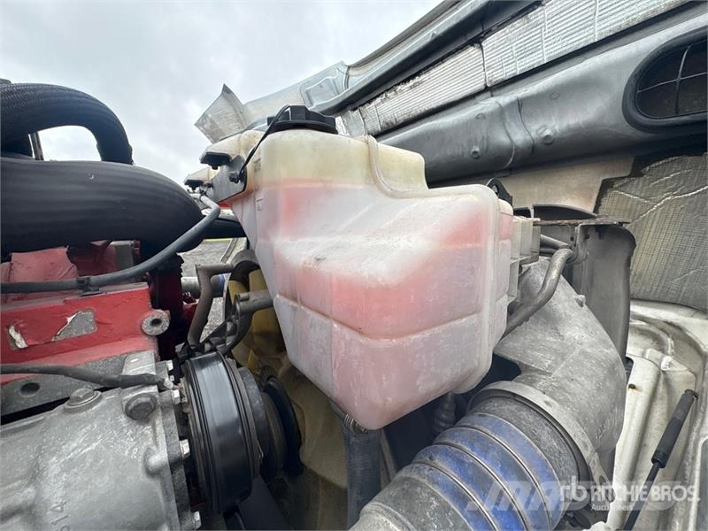 Volvo VNL Vlačilci