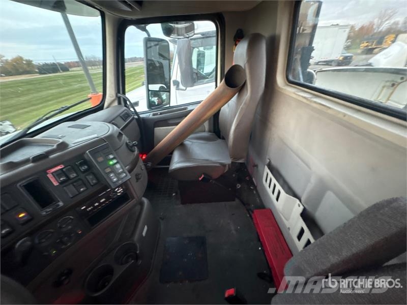 Volvo VNL Nyergesvontatók