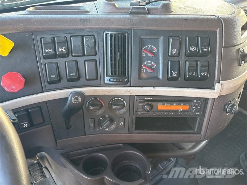 Volvo VNL Cabezas tractoras