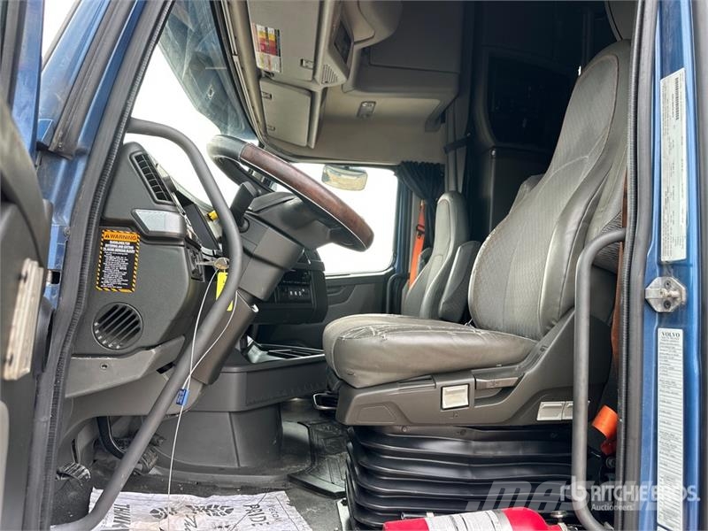 Volvo VNL Sattelzugmaschinen
