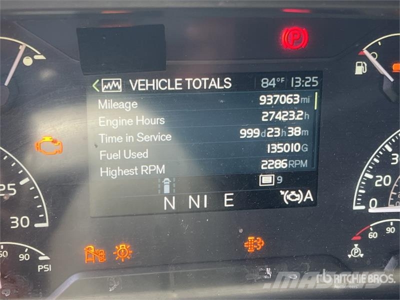 Volvo VNL Vilcēji